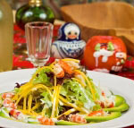 Salad with shrimps, avocado and pumpkin